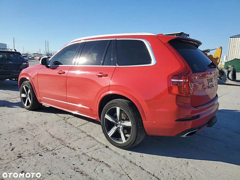 Volvo XC 90 - 6