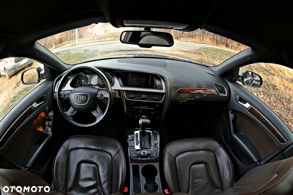 Audi A4 Avant 2.0 TDI DPF multitronic S line Sportpaket - 10