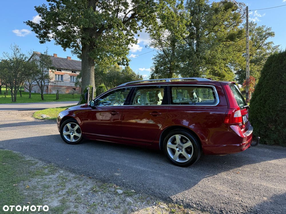 Volvo V70 2.0 Momentum - 9