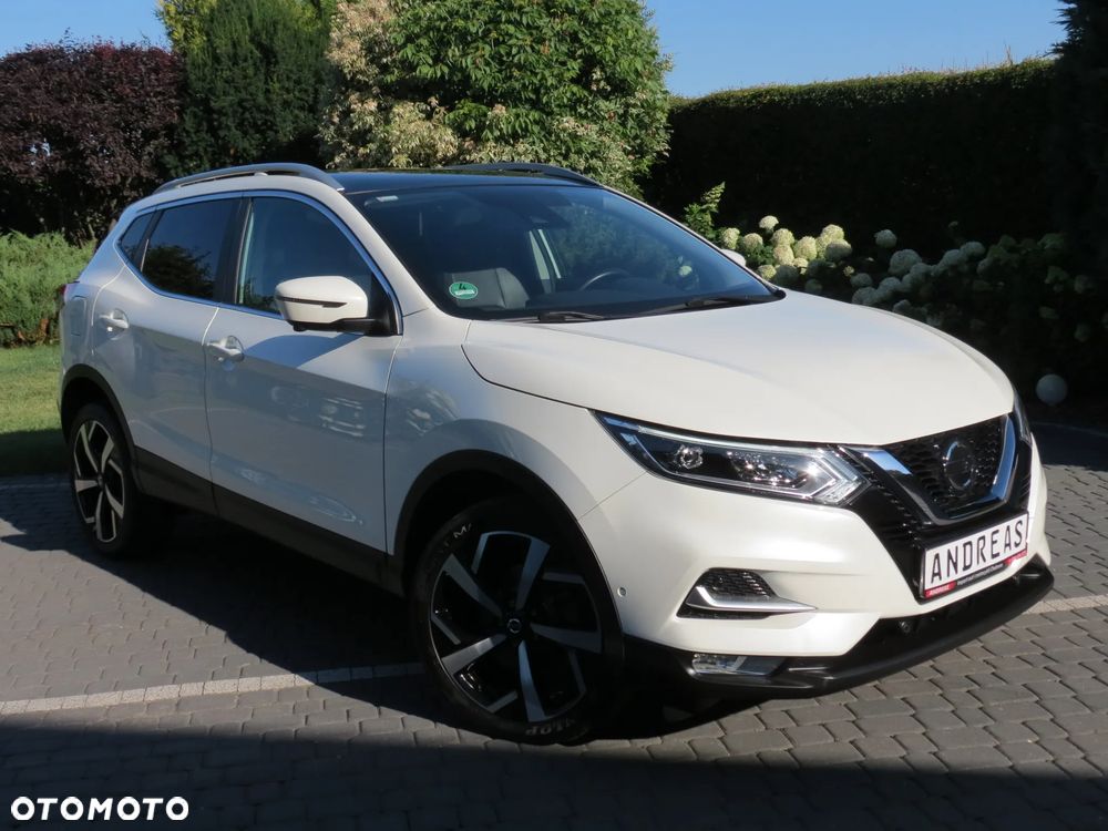 Nissan Qashqai 1.3 DIG-T Tekna - 1