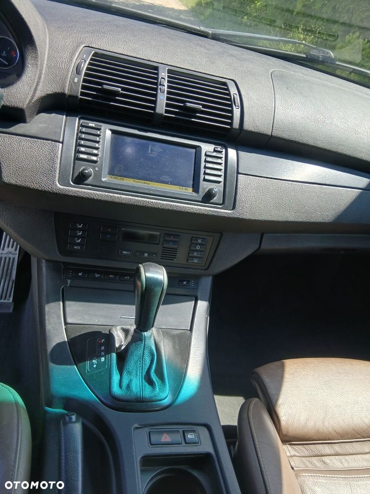 BMW X5 - 12