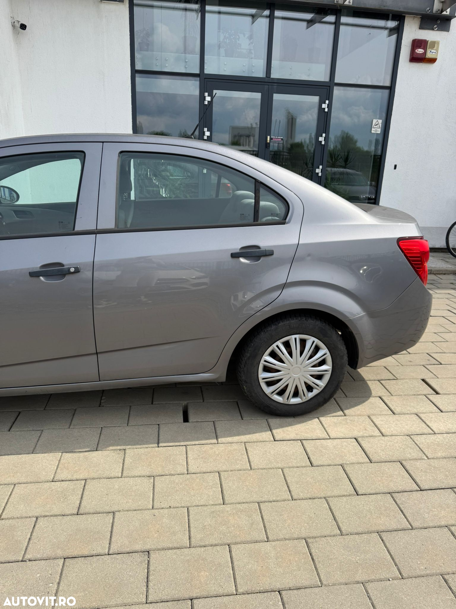 Chevrolet Aveo 1.2 DOHC 86 CP MT5 LS - 3