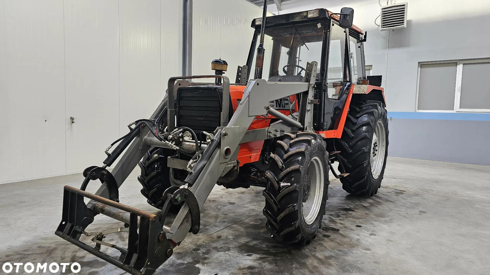 Massey Ferguson 690 Ładowacz Mechaniczny Massey 4235 Massey 398 Pronar Zetor ursus 4512 - 6
