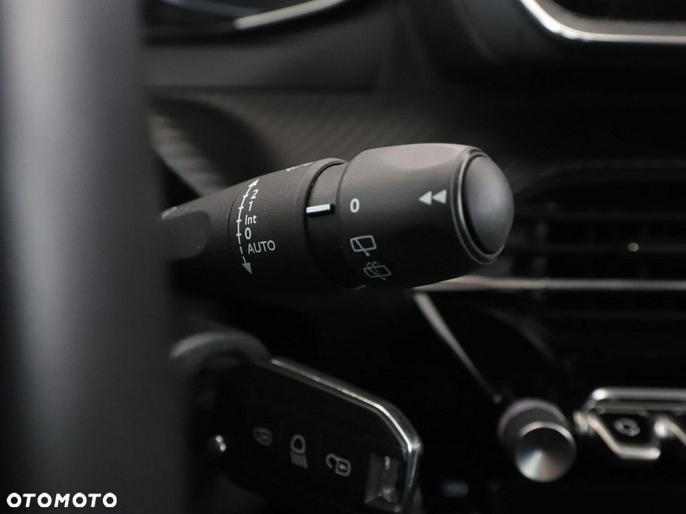 Peugeot 2008 1.5 BlueHDi Active S&S - 34