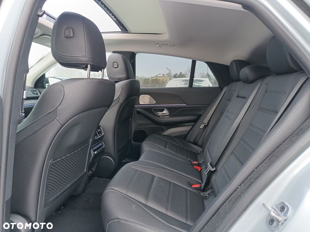 Mercedes-Benz GLE - 23