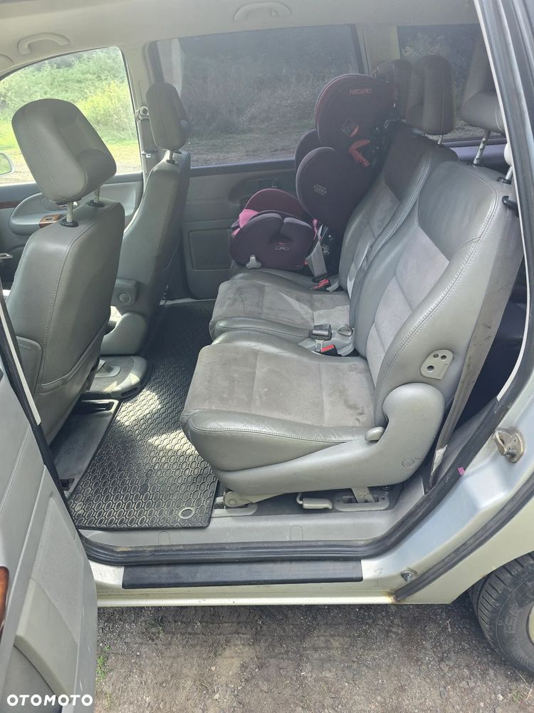Volkswagen Sharan 1.9 TDI Highline - 6