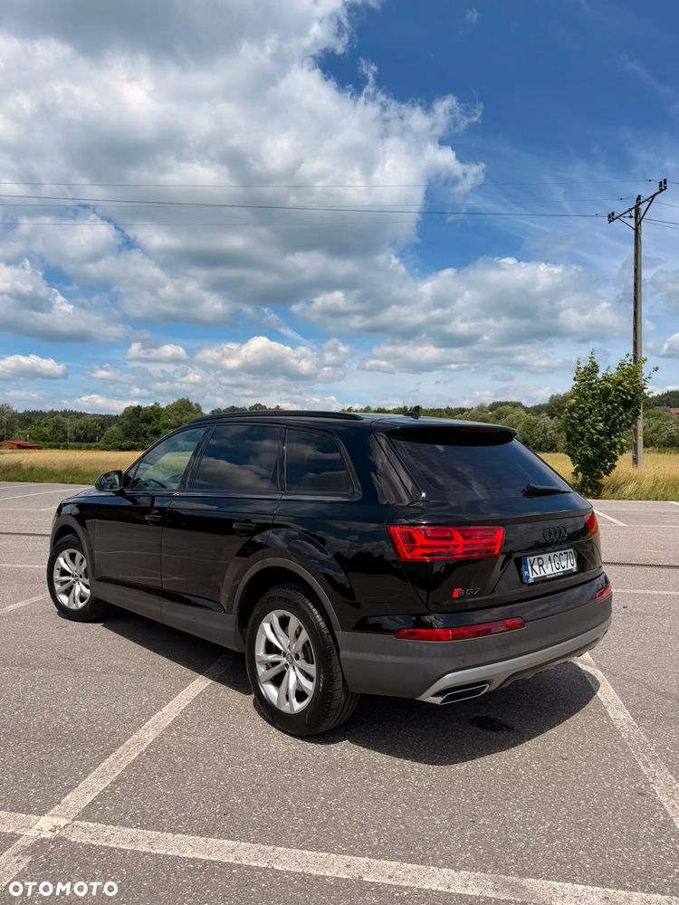Audi Q7 - 4