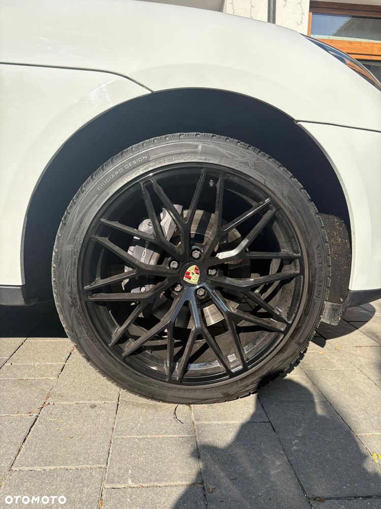 Porsche Macan Standard - 12