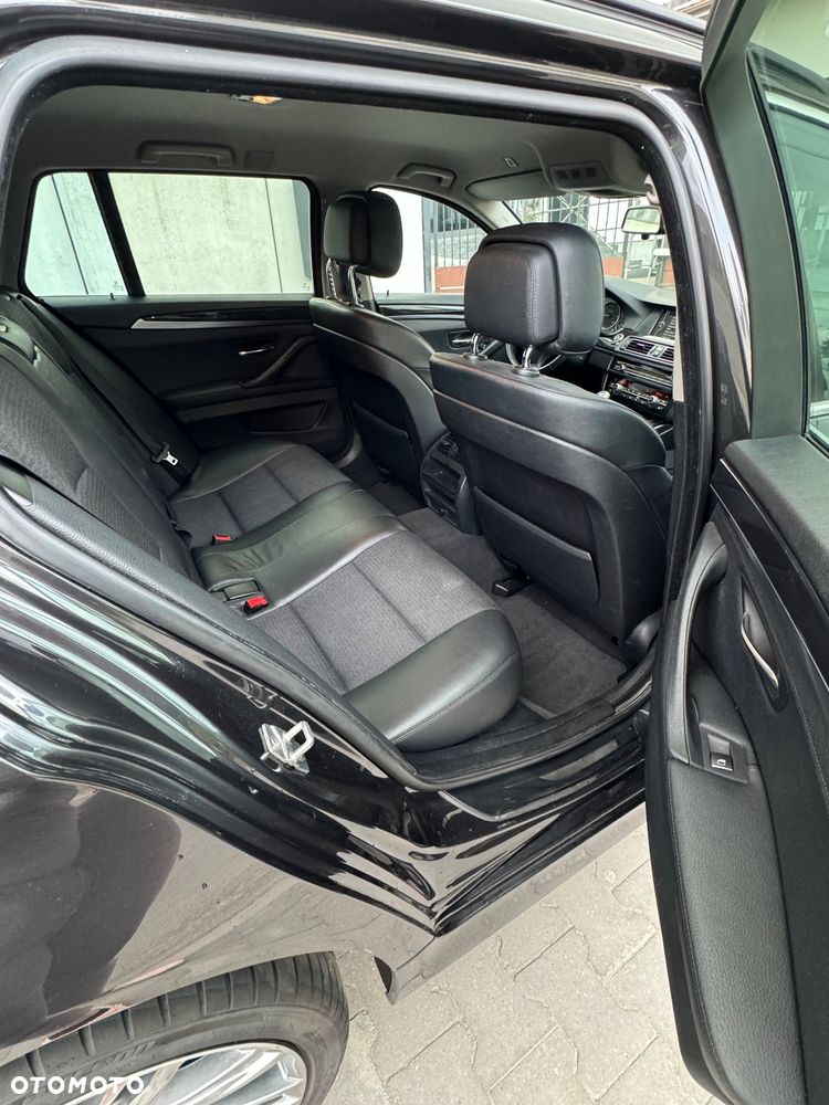 BMW Seria 5 520d - 12