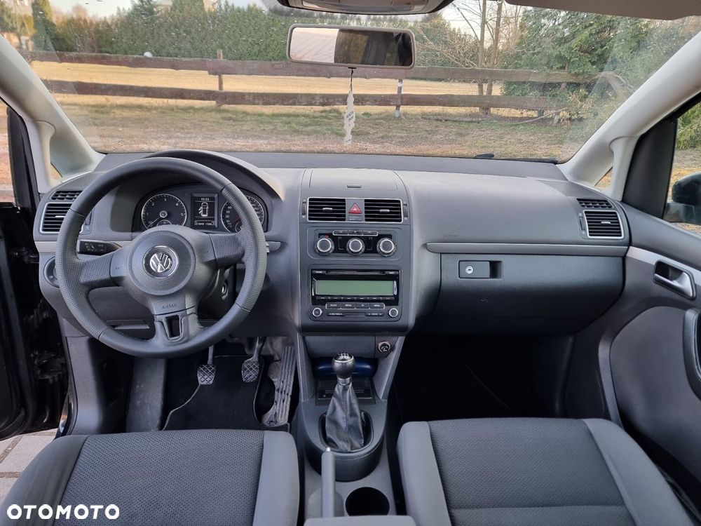 Volkswagen Touran 1.6 TDI DPF BlueMotion Technology Life - 8