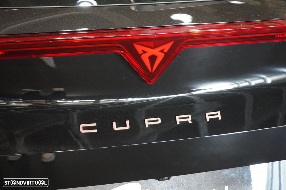 Cupra Formentor 1.5 e-Hybrid DSG - 44