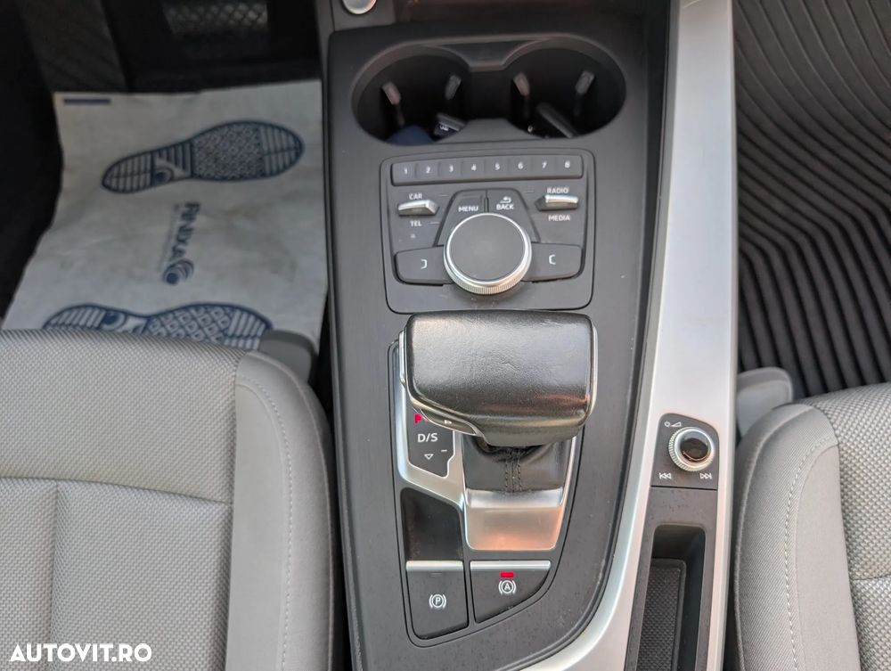Audi A4 2.0 TDI S tronic - 17