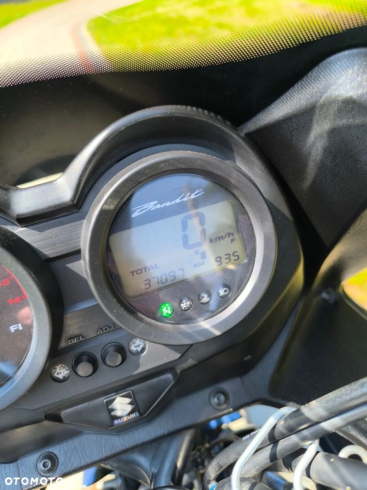 Suzuki Bandit - 14