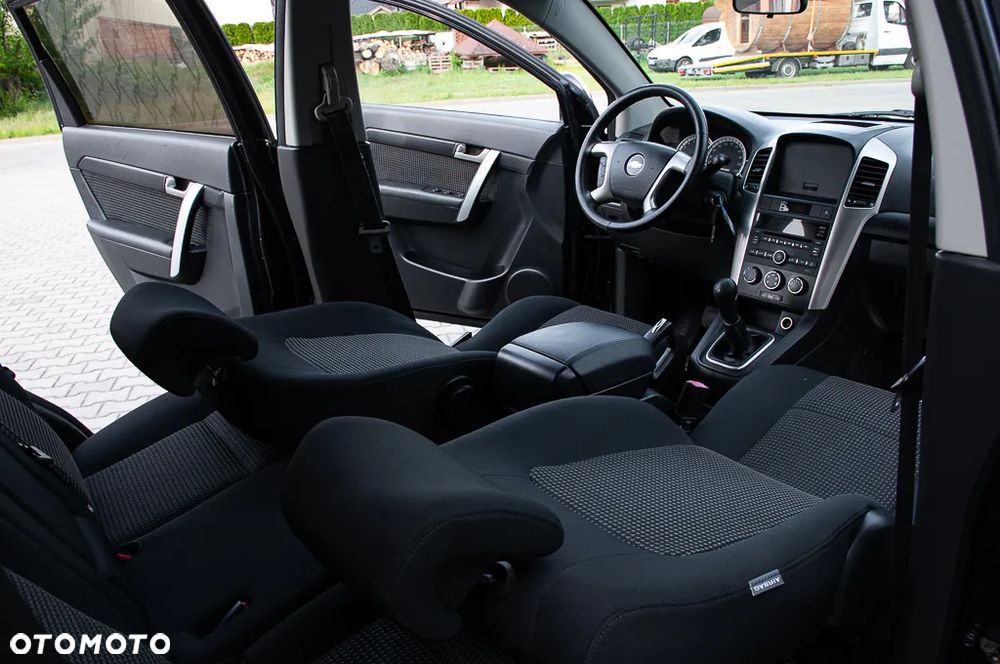 Chevrolet Captiva 2.4 LS - 7