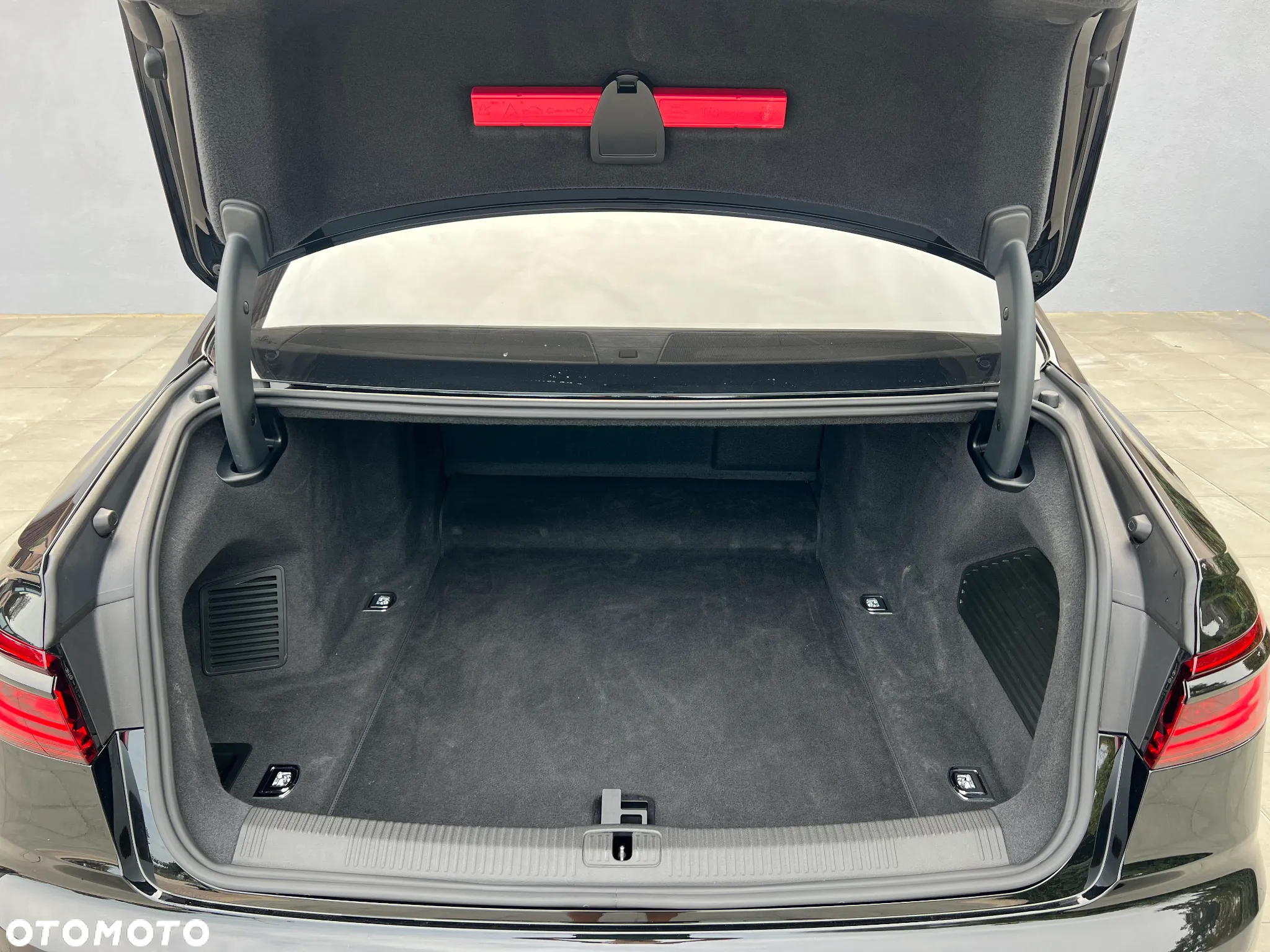 Audi S8 - 7