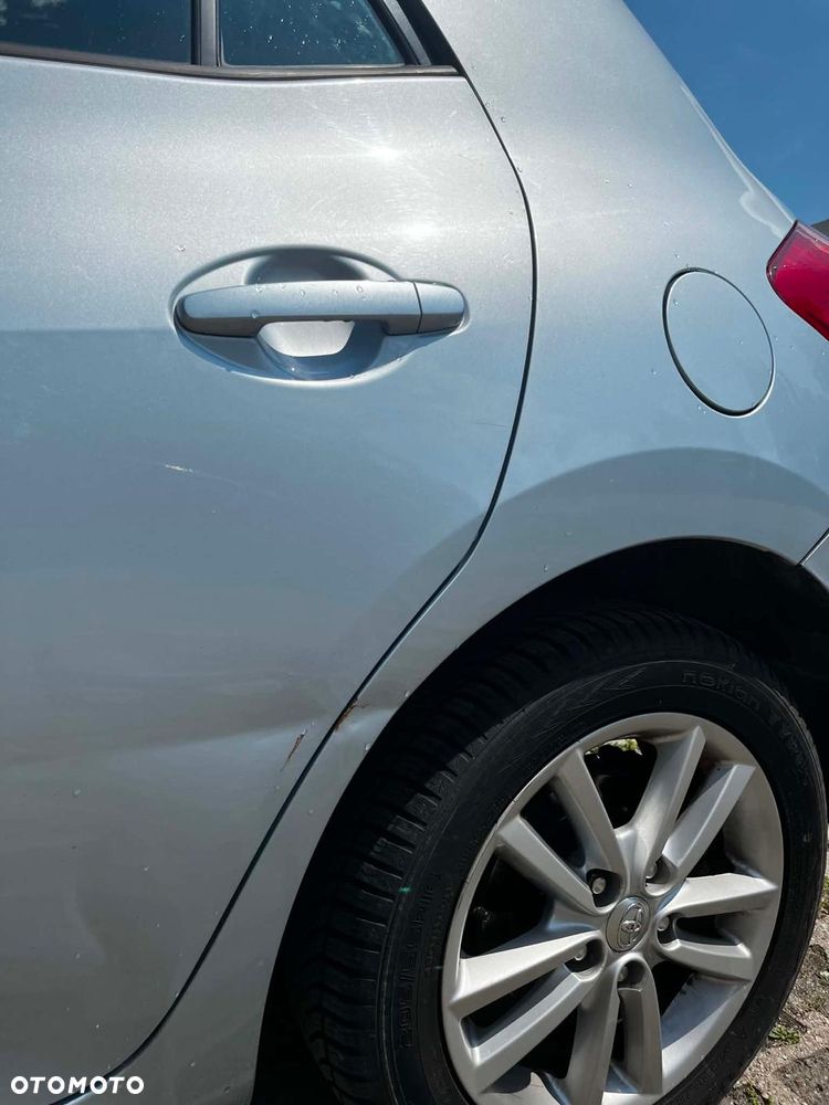 Toyota Auris 2.0 D-4D Luna - 13