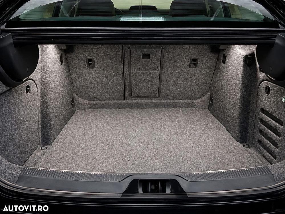 Skoda Superb 2.0 TDI Elegance - 5