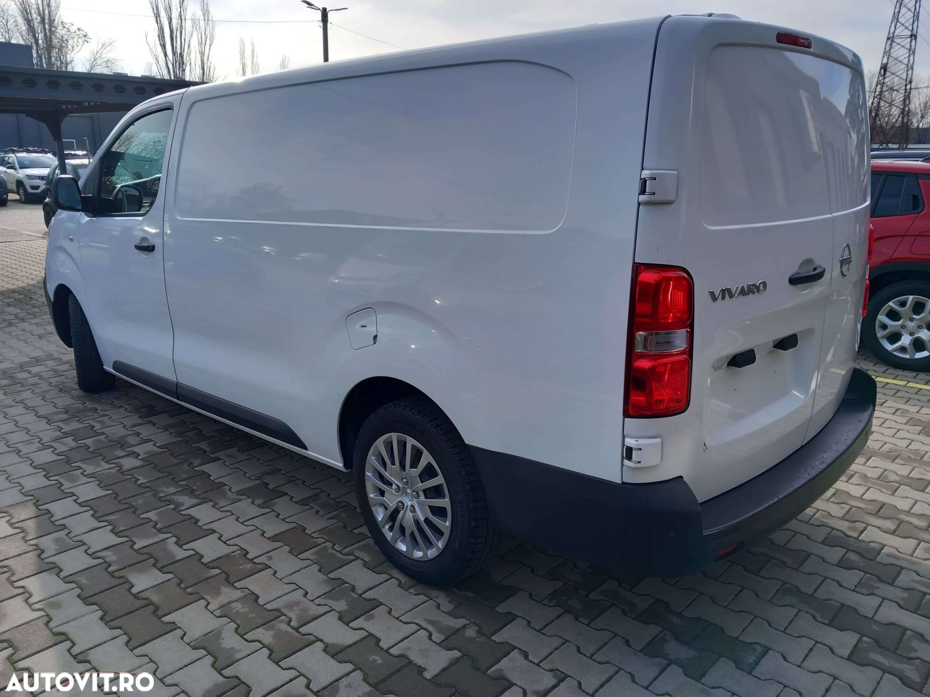 Opel Vivaro - 5
