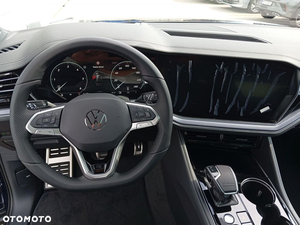 Volkswagen Touareg - 14