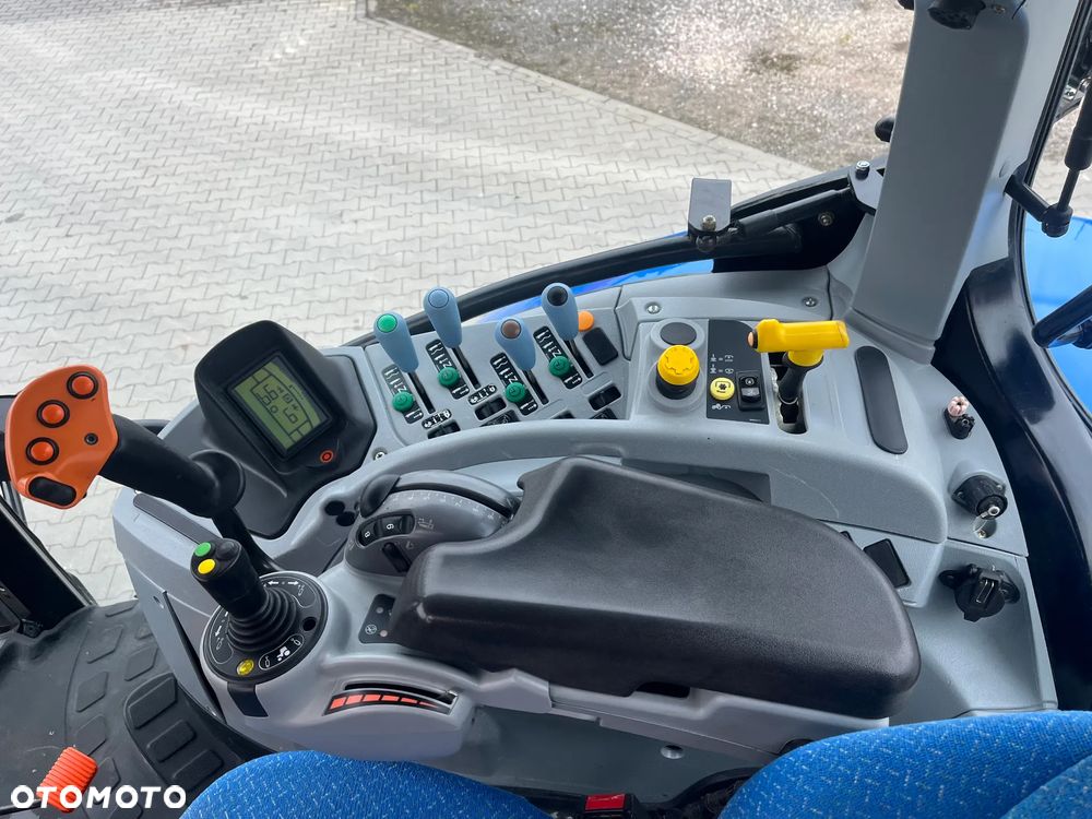 New Holland T-6080 Plus - 11