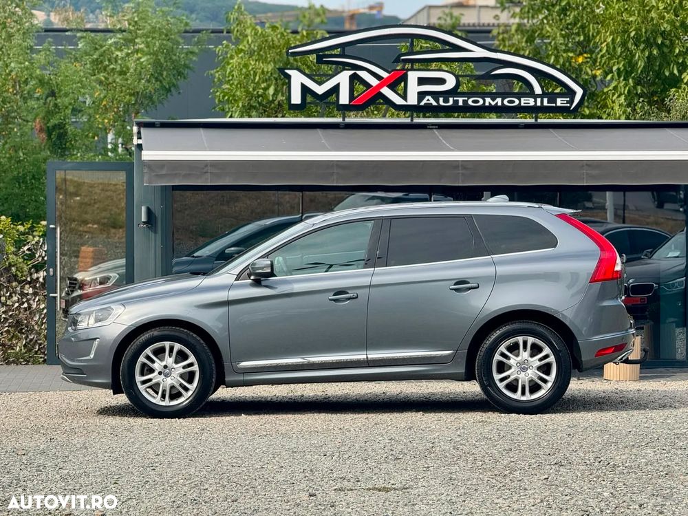 Volvo XC 60 D4 Geartronic Summum - 10