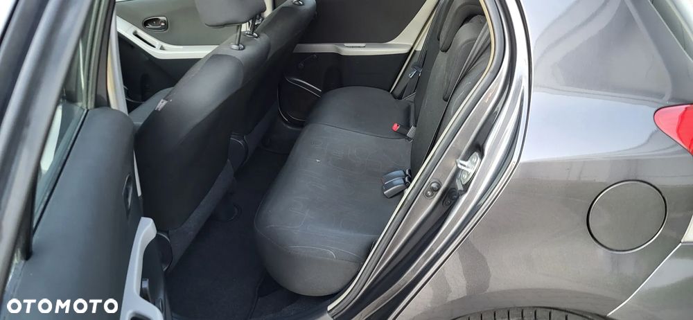Toyota Yaris 1.0 Entry - 16