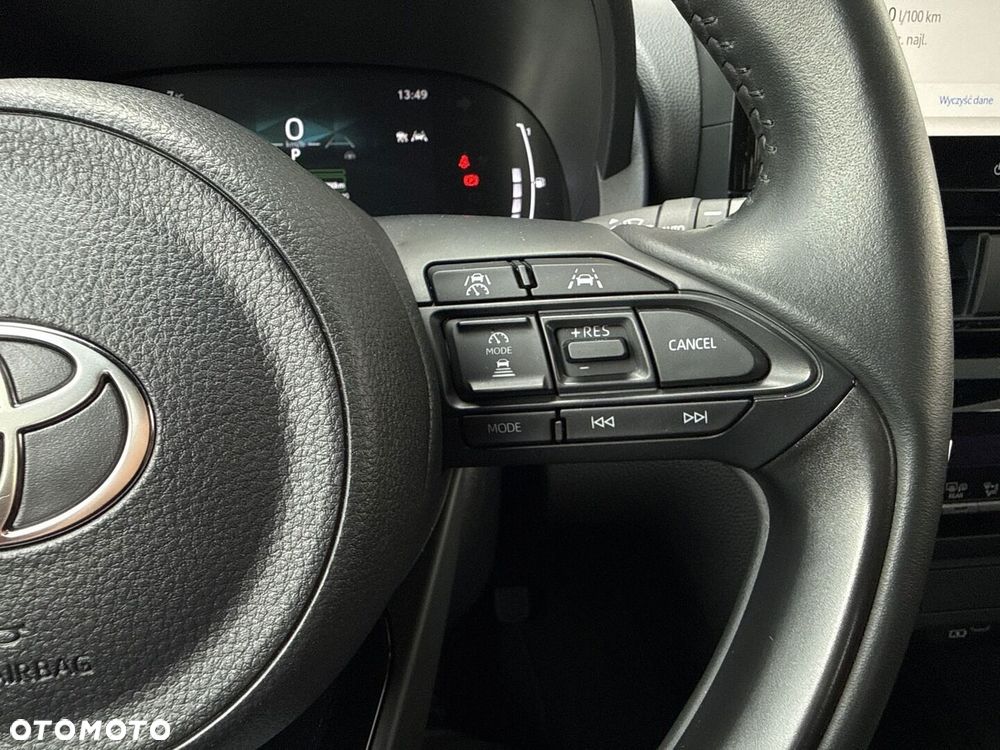 Toyota Yaris Cross Hybrid 1.5 Style - 25