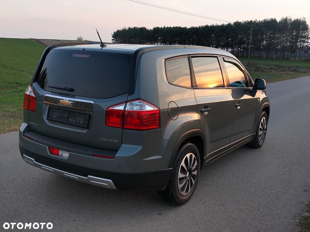 Chevrolet Orlando 1.8 LS - 8