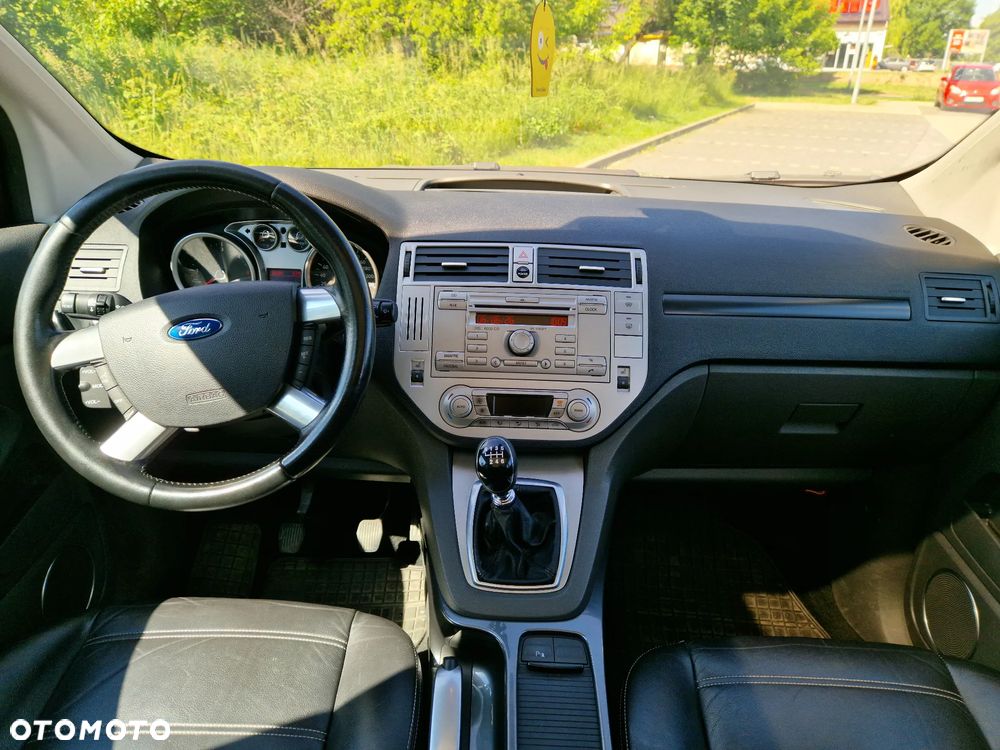 Ford Kuga 2.0 TDCi Titanium - 15