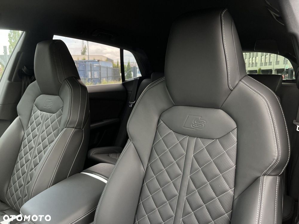 Audi Q8 - 26
