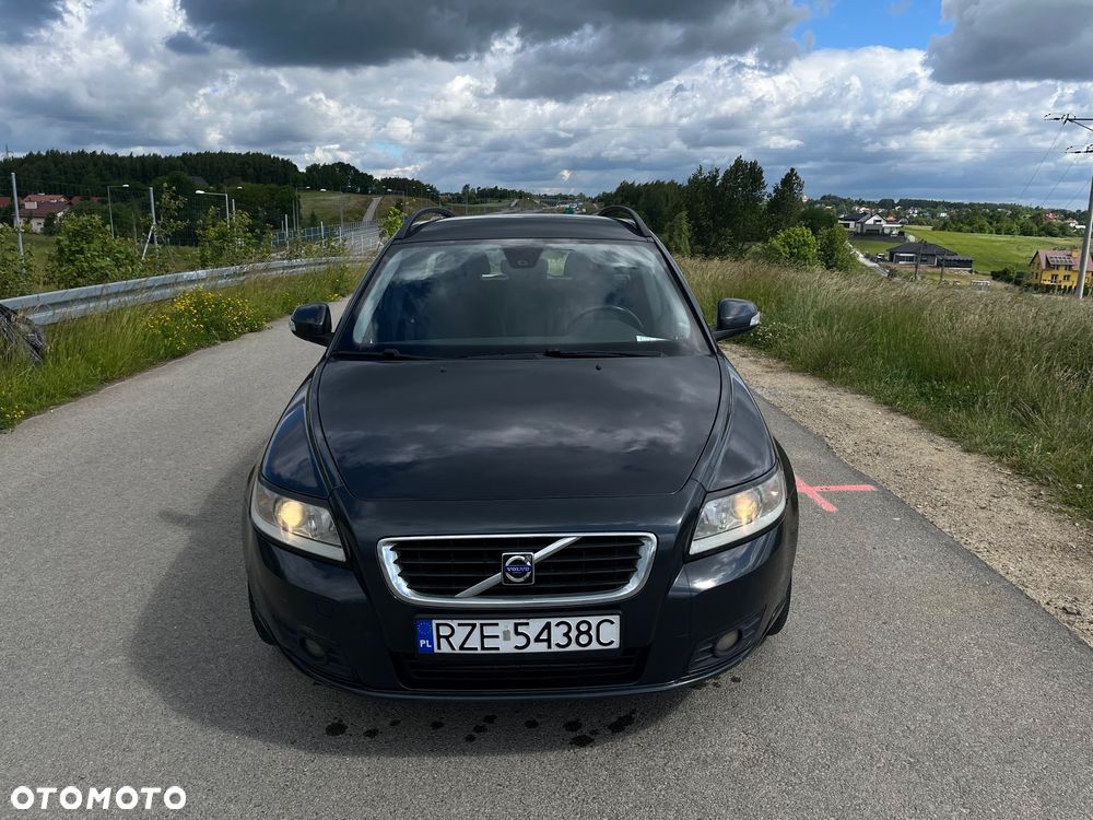 Volvo V50 T5 AWD Kinetic - 1