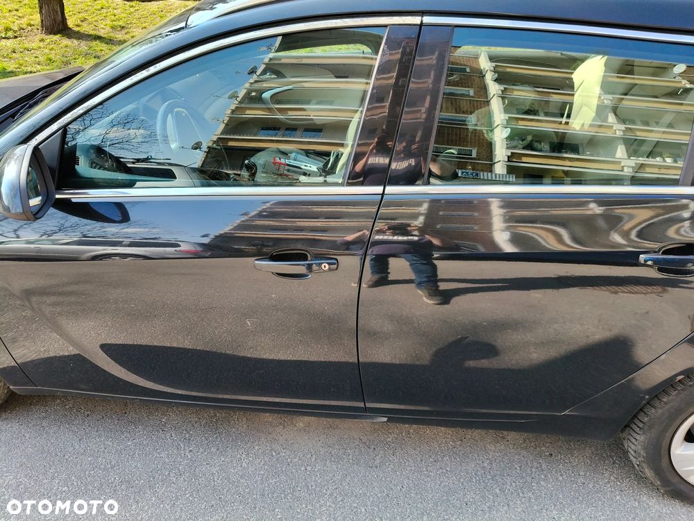 Opel Insignia 2.0 CDTI Design Edition - 4