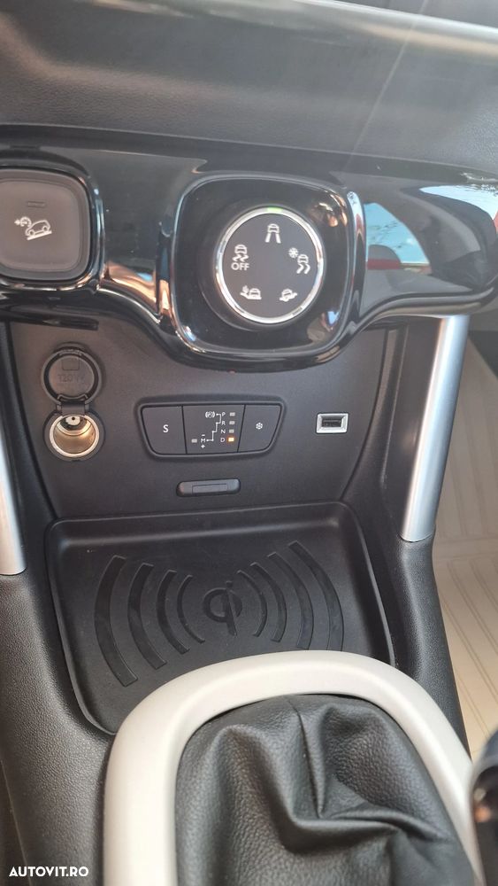 Citroën C3 AIRCROSS 1.2 PureTech S&S EAT6 Shine - 15
