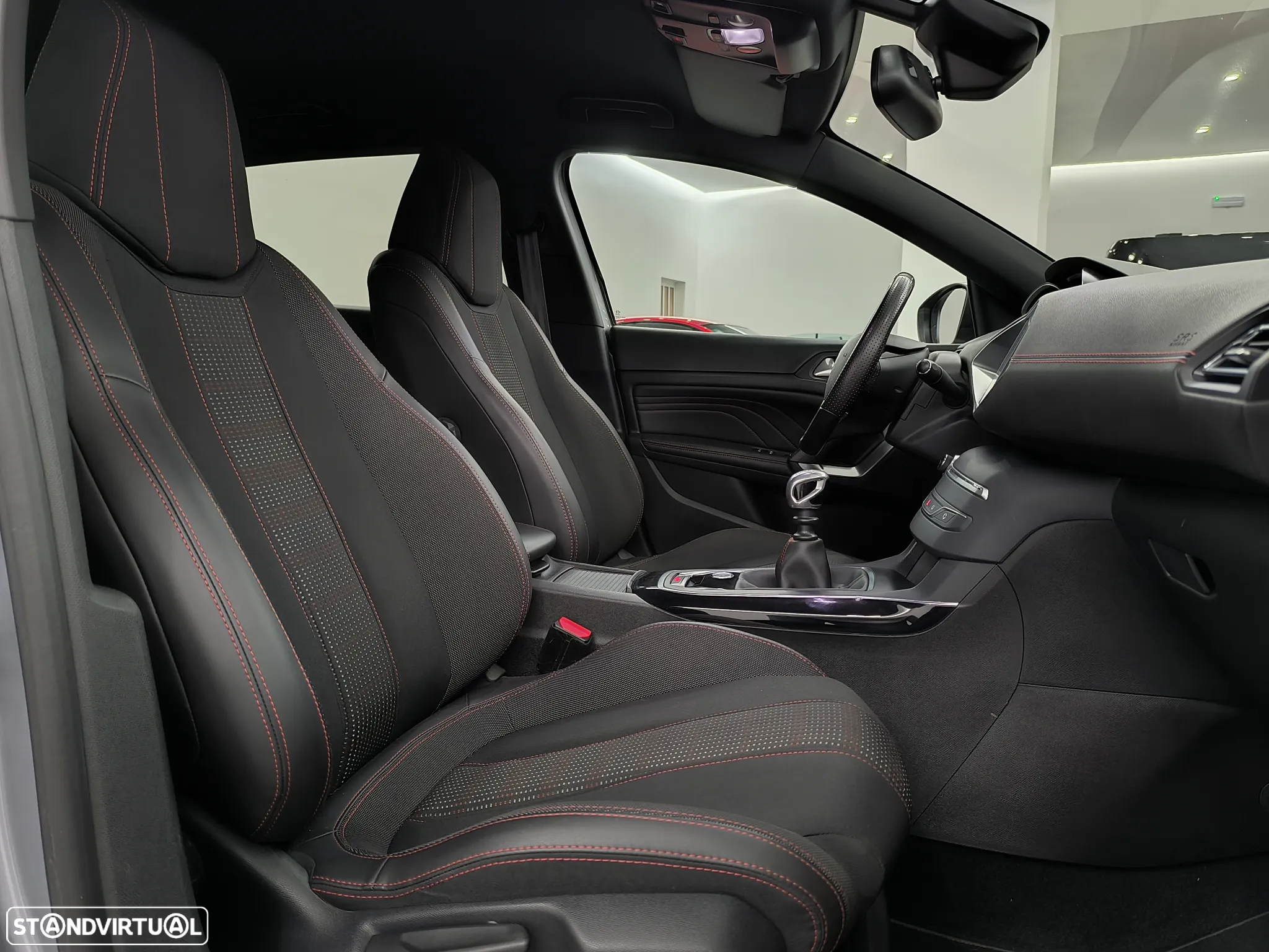 Peugeot 308 1.2 PureTech GT Line - 27