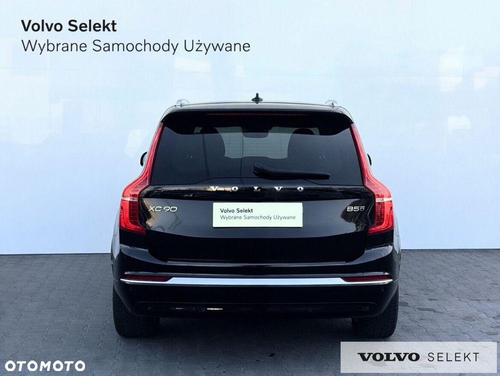 Volvo XC 90 - 9