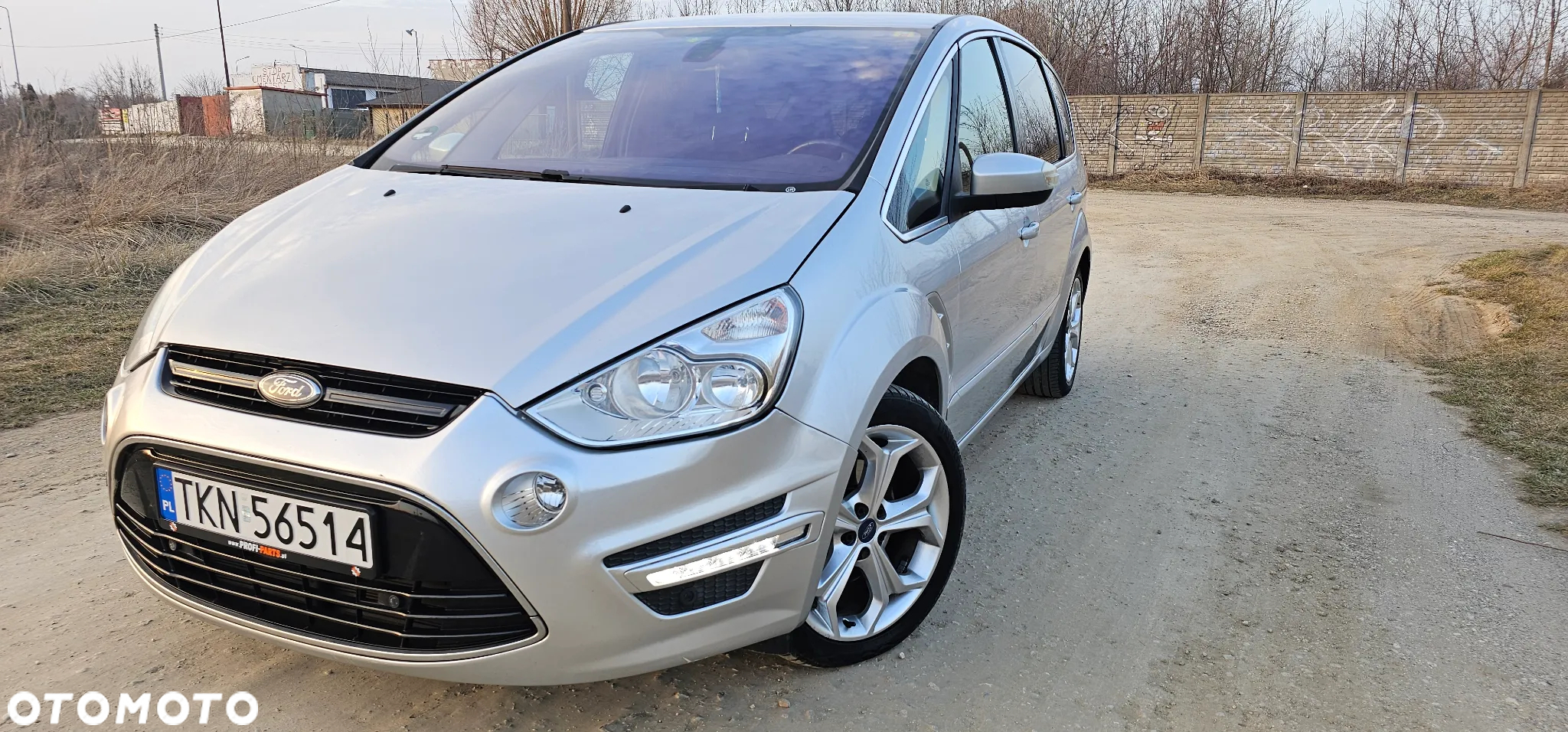 Ford S-Max - 8