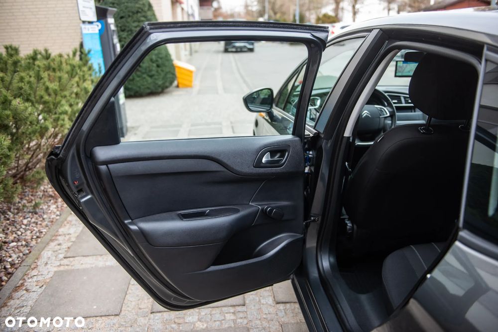 Citroën C4 VTi 95 Selection - 18