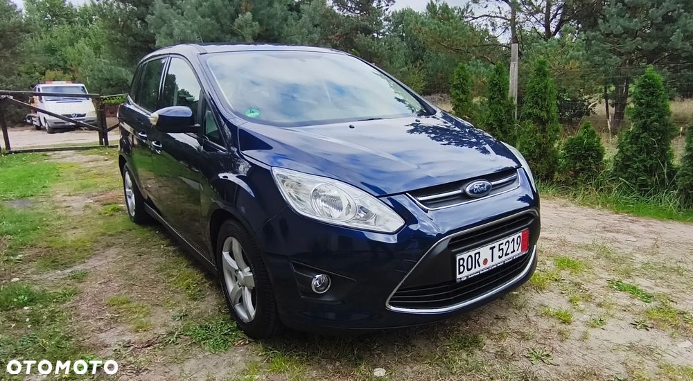 Ford Grand C-MAX - 11