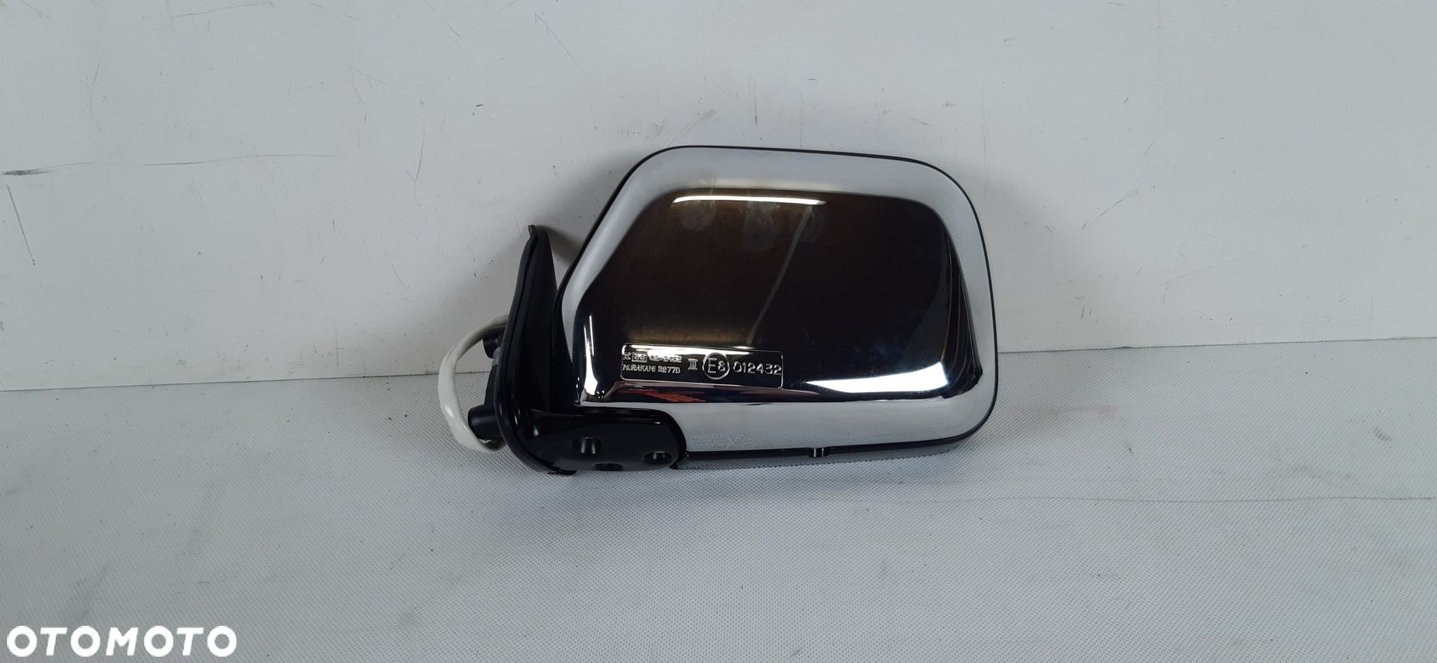 TOYOTA HILUX VI LUSTERKO PRAWE 3 PIN - 1