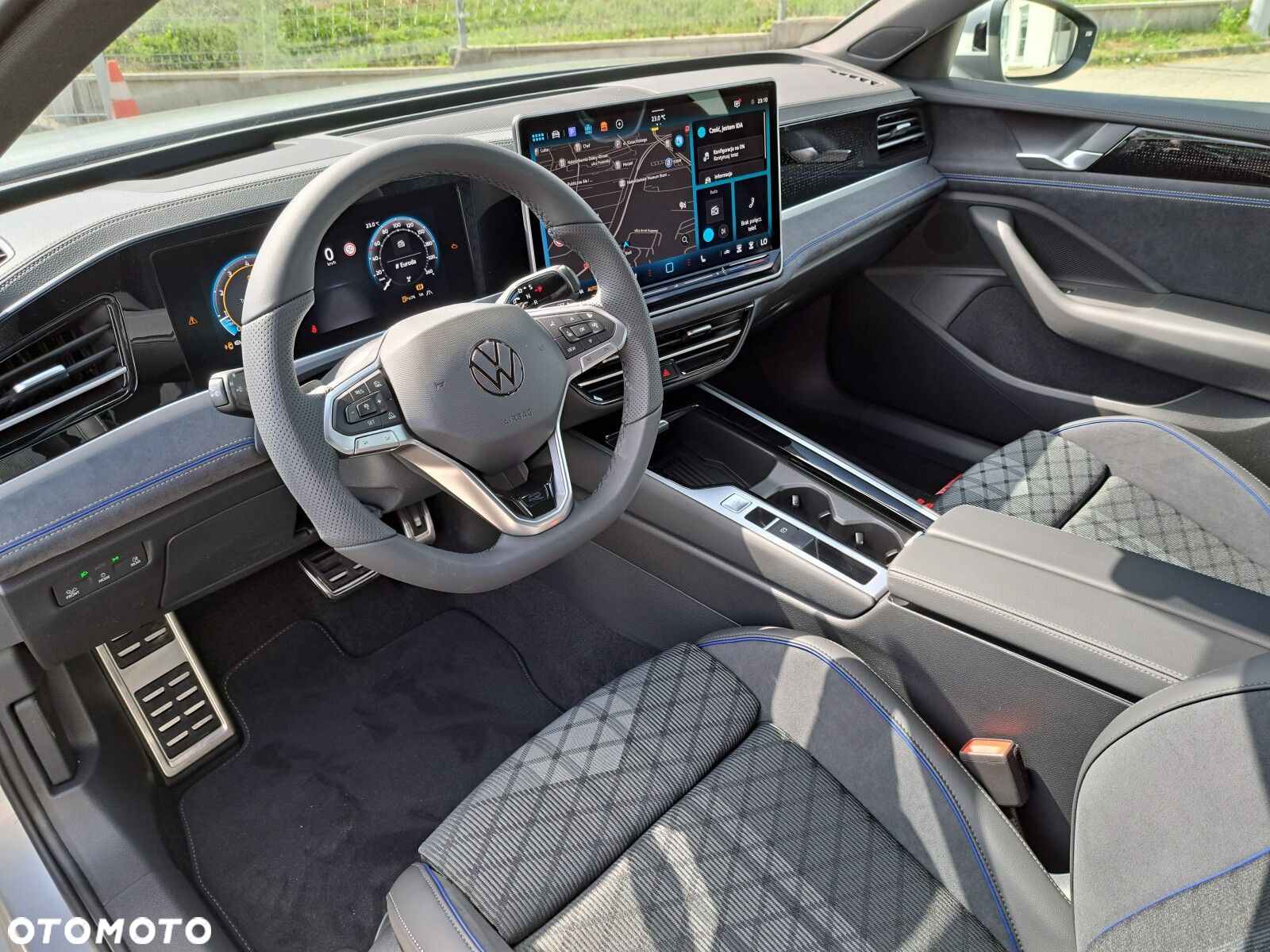 Volkswagen Passat 2.0 TSI 4Mot R-Line DSG - 17
