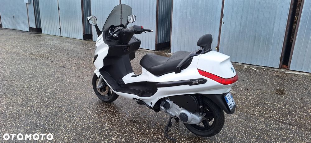 Piaggio Xevo - 4