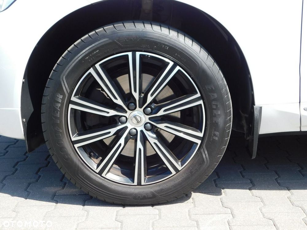 Volvo XC 60 D4 Inscription - 11