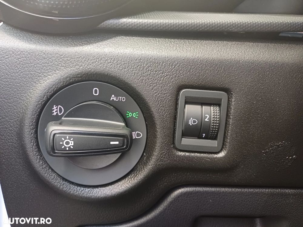 Skoda Fabia 1.0 TSI 95 CP Ambition - 11