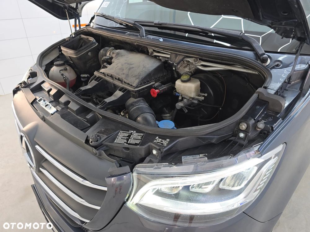 Mercedes-Benz SPRINTER 319 3.0 V6 CDI AUTOMAT 4,40Cm Długi SERWIS ASO MERCEDES-BENZ DO OSTATNIEGO km SALON PL FUL LED HIGH PERFORMANCE MBUX z ekranem dotykowym 10,25 cali SIEDZENIE KIEROWCY KOMFORTOWE, HYDRAULICZNE RESOROWANE PODGRZEWANA SZYBA PRZEDNIA TEMPOMAT KAMERA COFANIA LAKIER METALIK - 40