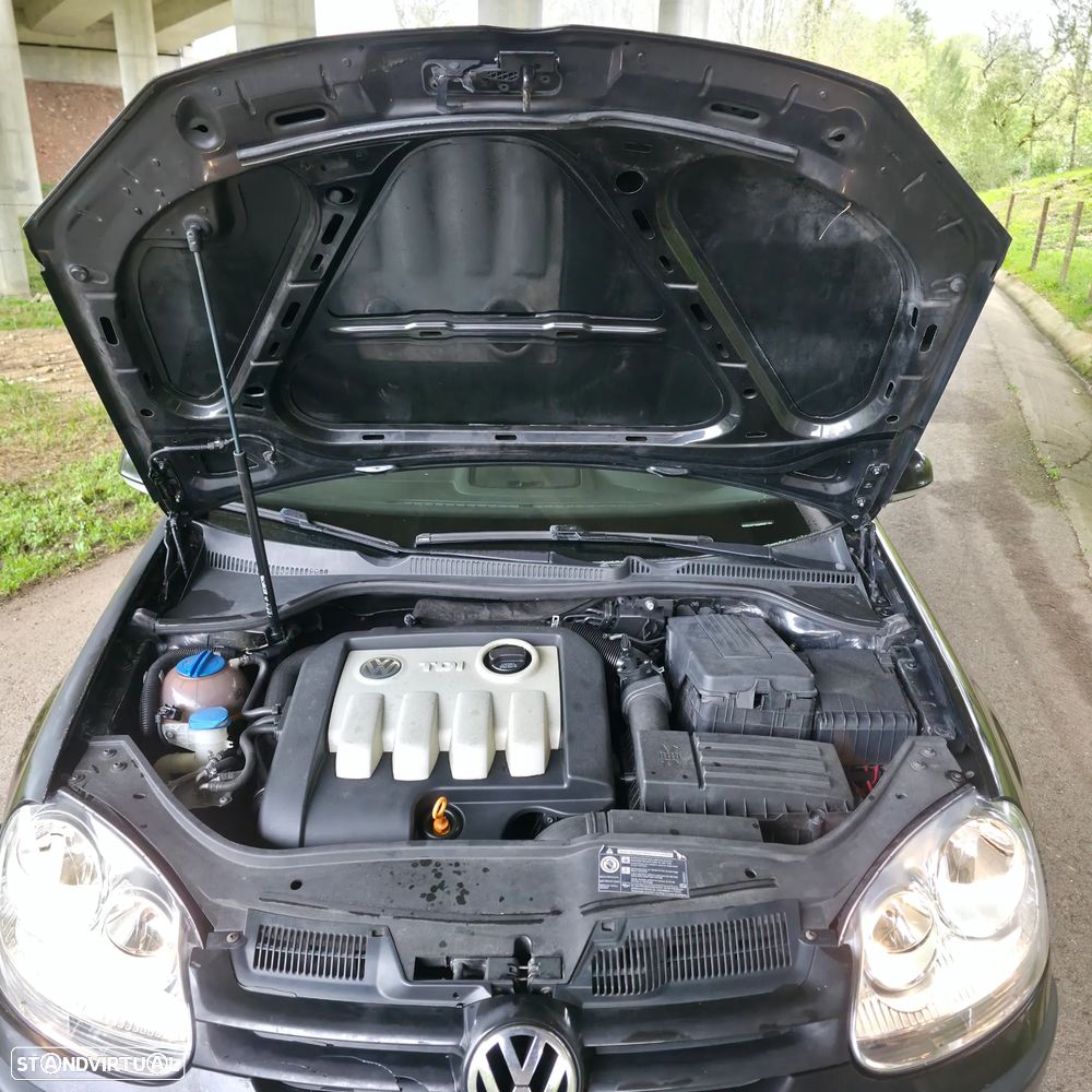 VW Golf 1.9 TDi 6V Confortline - 5