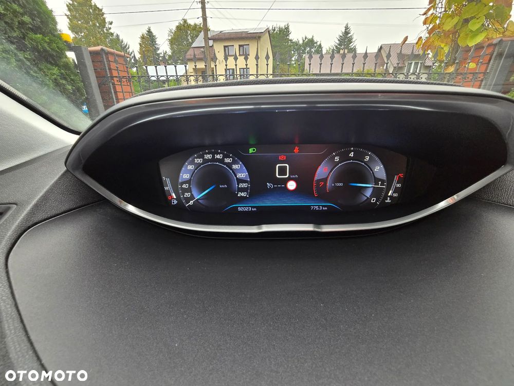 Peugeot 3008 1.2 PureTech Allure - 15