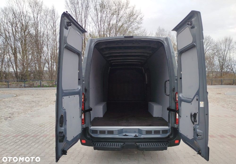 Renault Master - 24