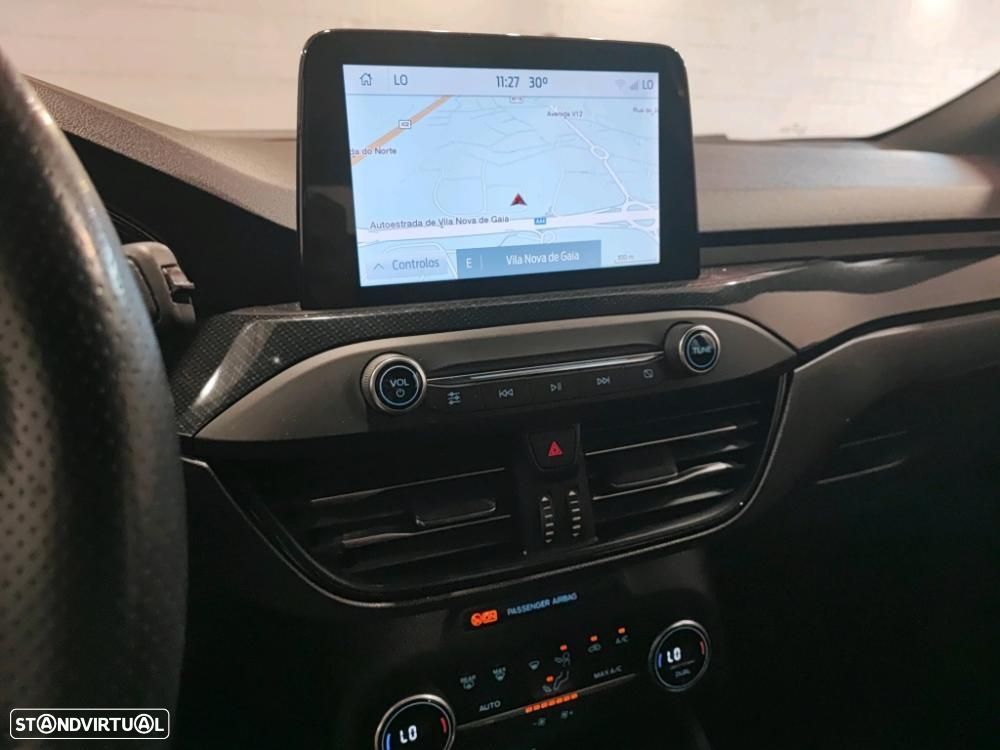 Ford Focus 1.5 TDCi ECOBlue ST-Line - 6