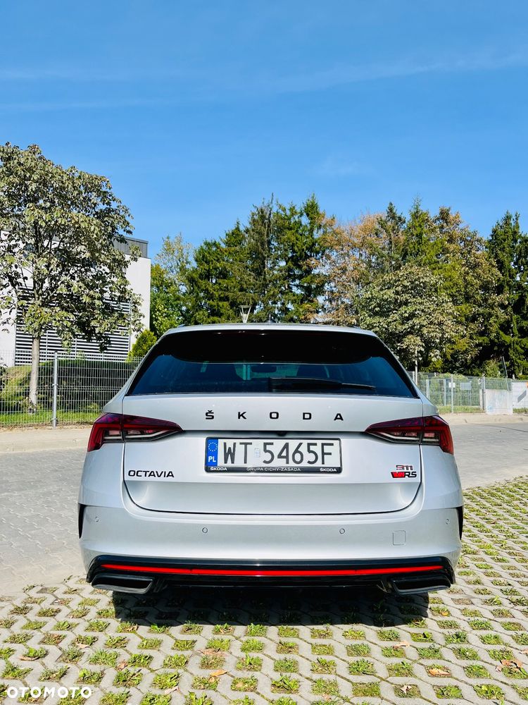 Skoda Octavia 2.0 TDI RS DSG - 6