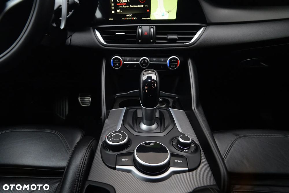 Alfa Romeo Giulia - 30